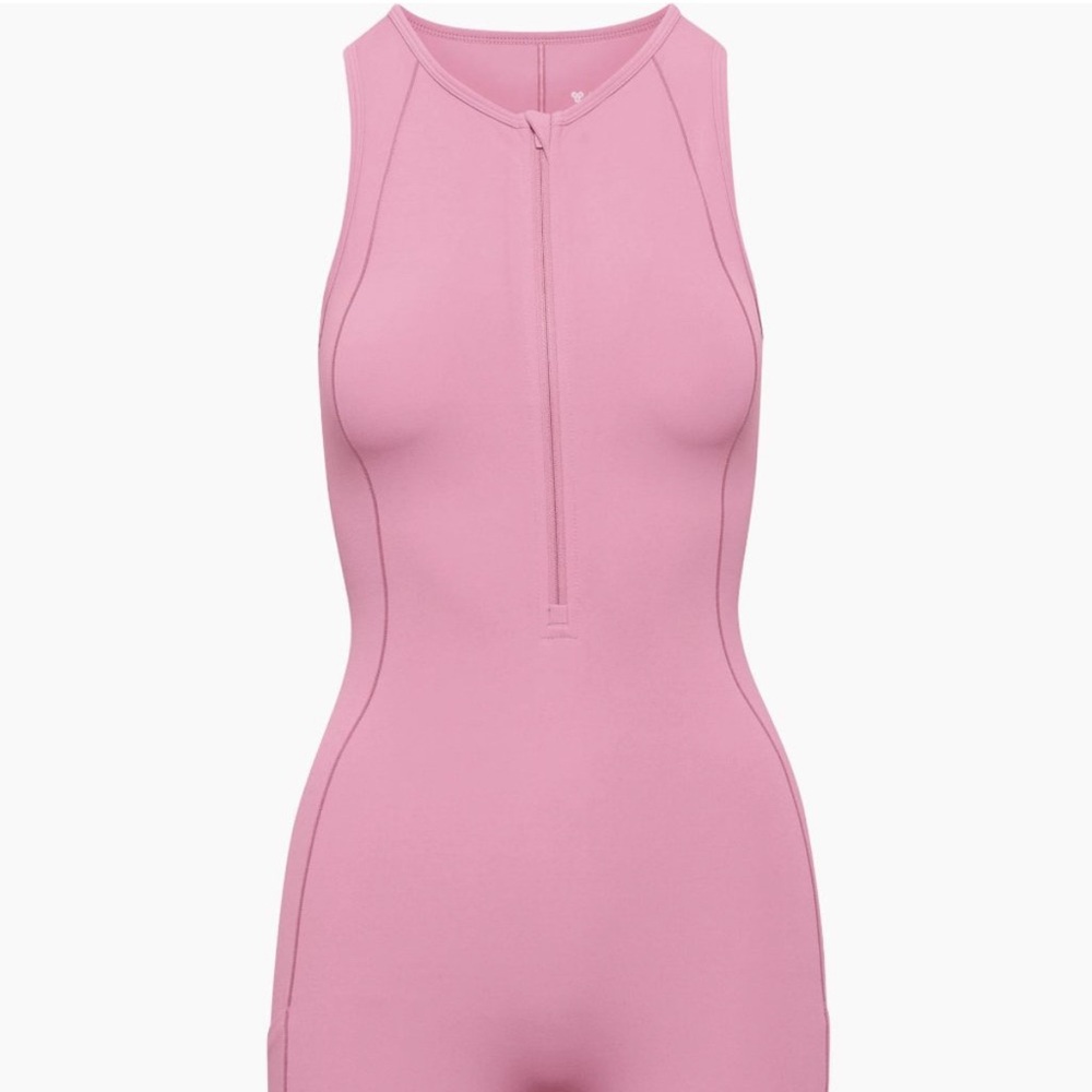 ARITZIA TNAction TNA BREATHE ICON ROMPER MEDIUM